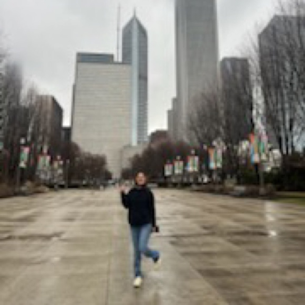 Meet your Posher, Perla